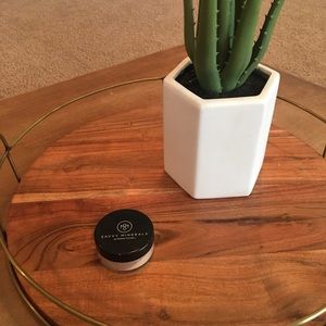Savvy Minerals Warm 1 foundation